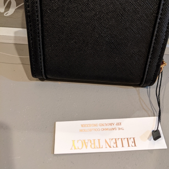 Ellen Tracy Wallet NEW ♥️ - Picture 3 of 7